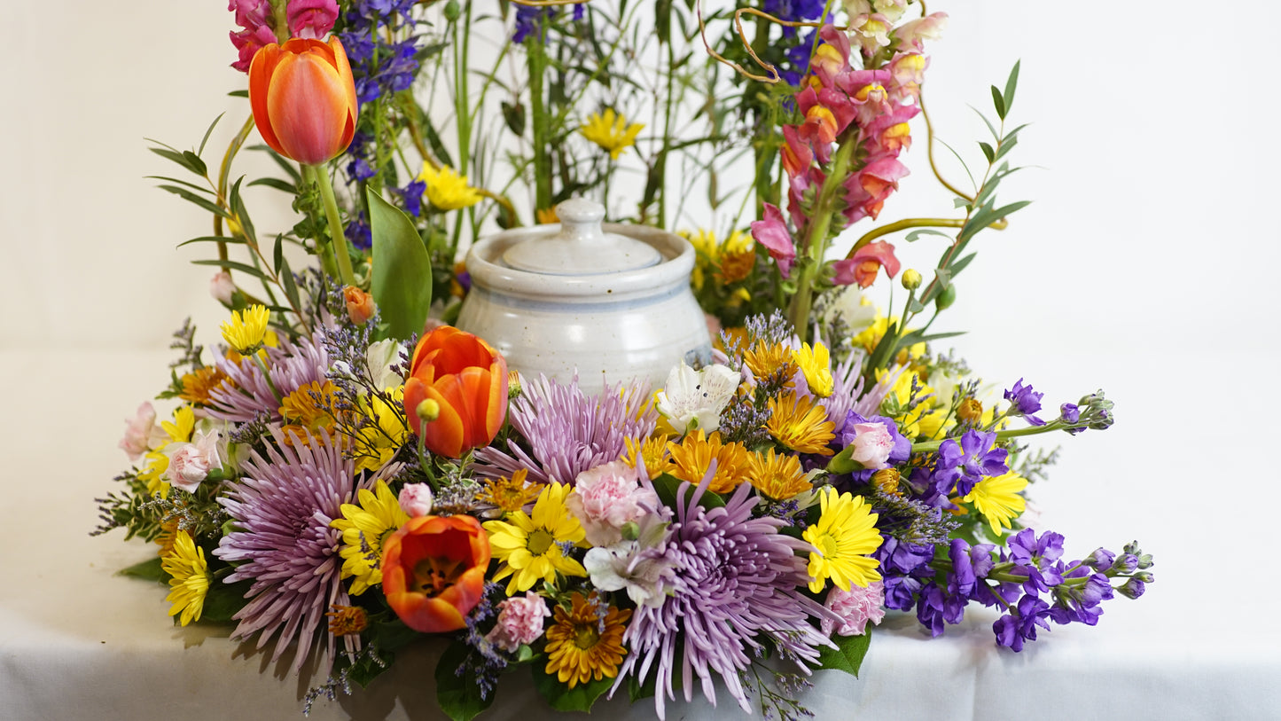 Twilight Garden Urn Tribute